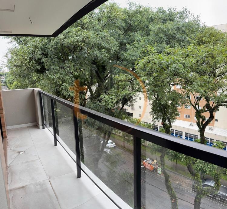Cobertura imperdível no Água Verde! 03 Dorm próximo ao Clube Curitibano!
