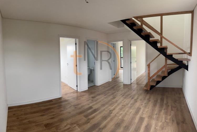 Cobertura imperdível no Água Verde! 03 Dorm próximo ao Clube Curitibano!