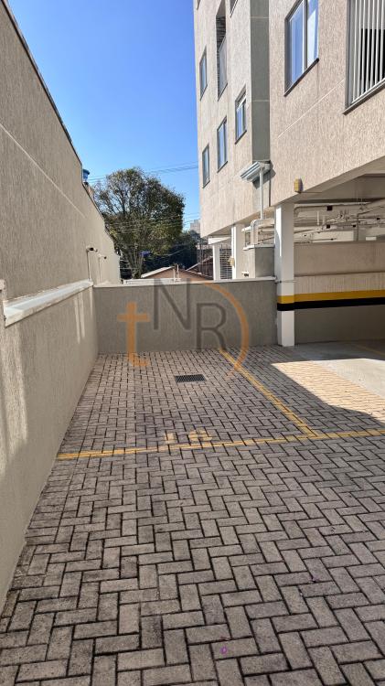 01 Dorm, com vaga desc, sacada com churrasqueira, excelente localização!