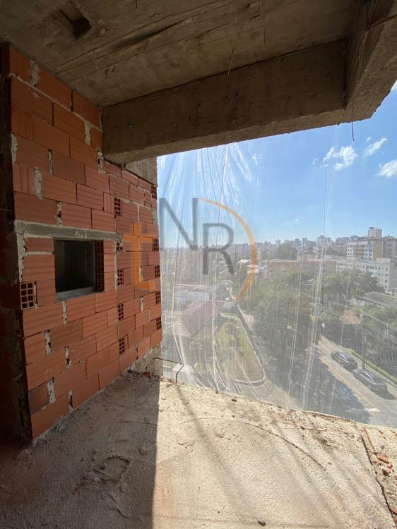 50m do Carrefour 24 horas! Unidade quinto andar, face Norte, frente rua