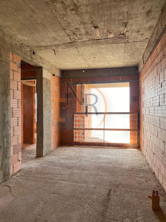 50m do Carrefour 24 horas! Unidade quinto andar, face Norte, frente rua