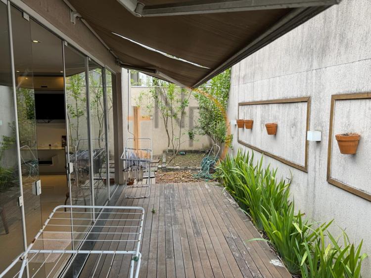 Casa de Alto Padrão em Condomínio fechado