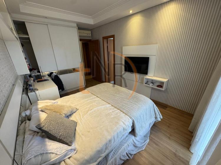 Casa de Alto Padrão em Condomínio fechado