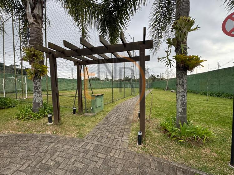 Casa de Alto Padrão em Condomínio fechado