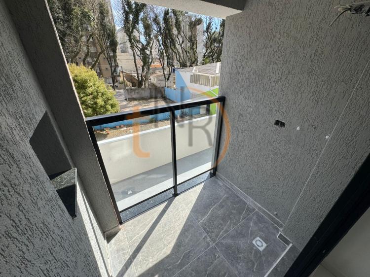 01 Dormitório com sacada e churrasqueira! R. Vicenza - Pronto pra morar