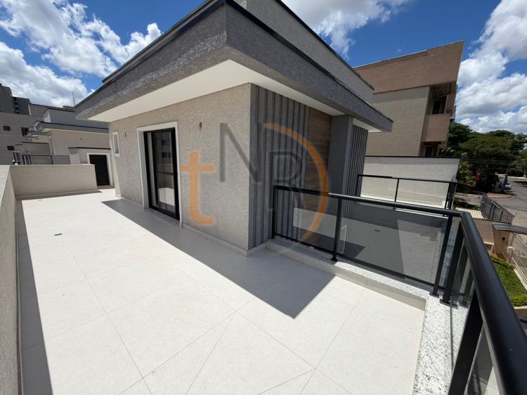 Pronto! Triplex 03 Dorm 02 Vagas próximo ao Carrefour 24hrs!