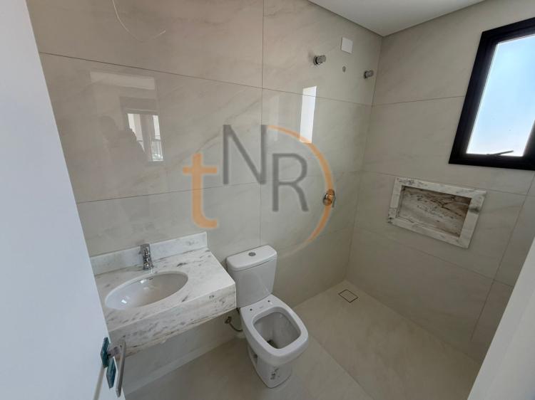 Pronto! Triplex 03 Dorm 02 Vagas próximo ao Carrefour 24hrs!