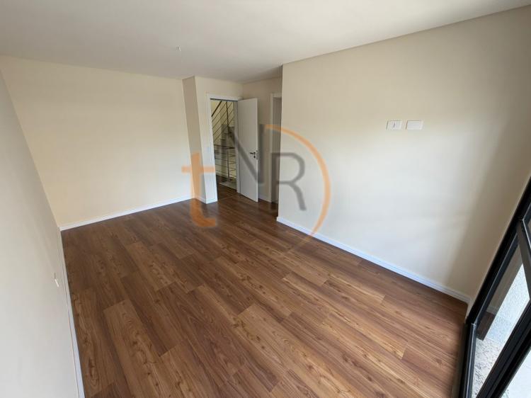 Pronto! Triplex 03 Dorm 02 Vagas próximo ao Carrefour 24hrs!