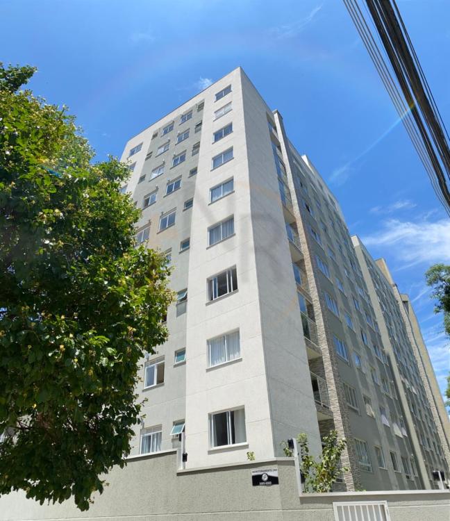 Apartamento Garden, só que no segundo pavimento (Grande Diferencial)