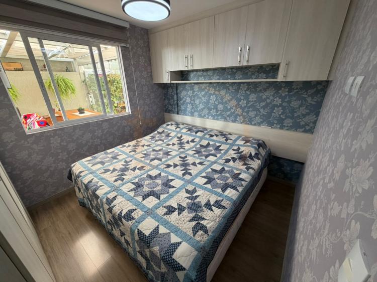 Apartamento Garden, só que no segundo pavimento (Grande Diferencial)
