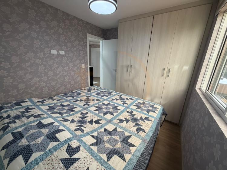 Apartamento Garden, só que no segundo pavimento (Grande Diferencial)