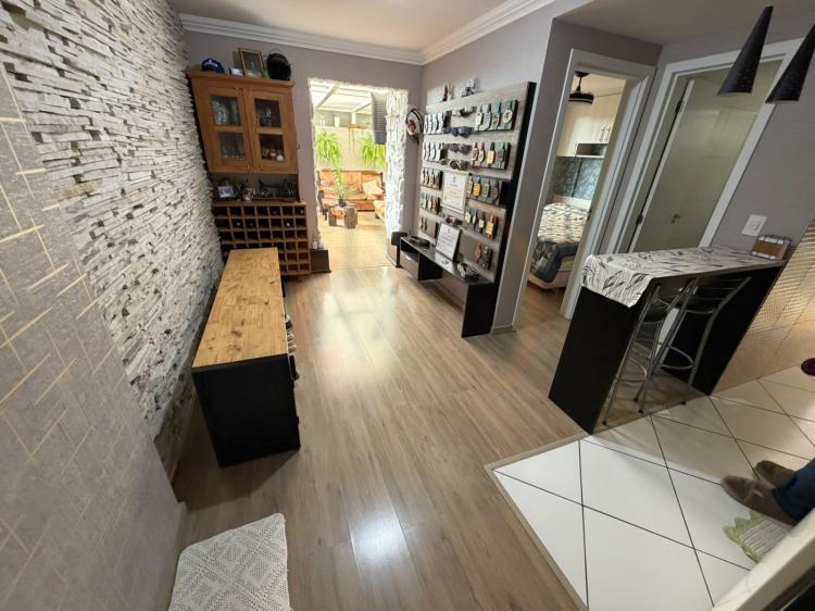 Apartamento Garden, só que no segundo pavimento (Grande Diferencial)